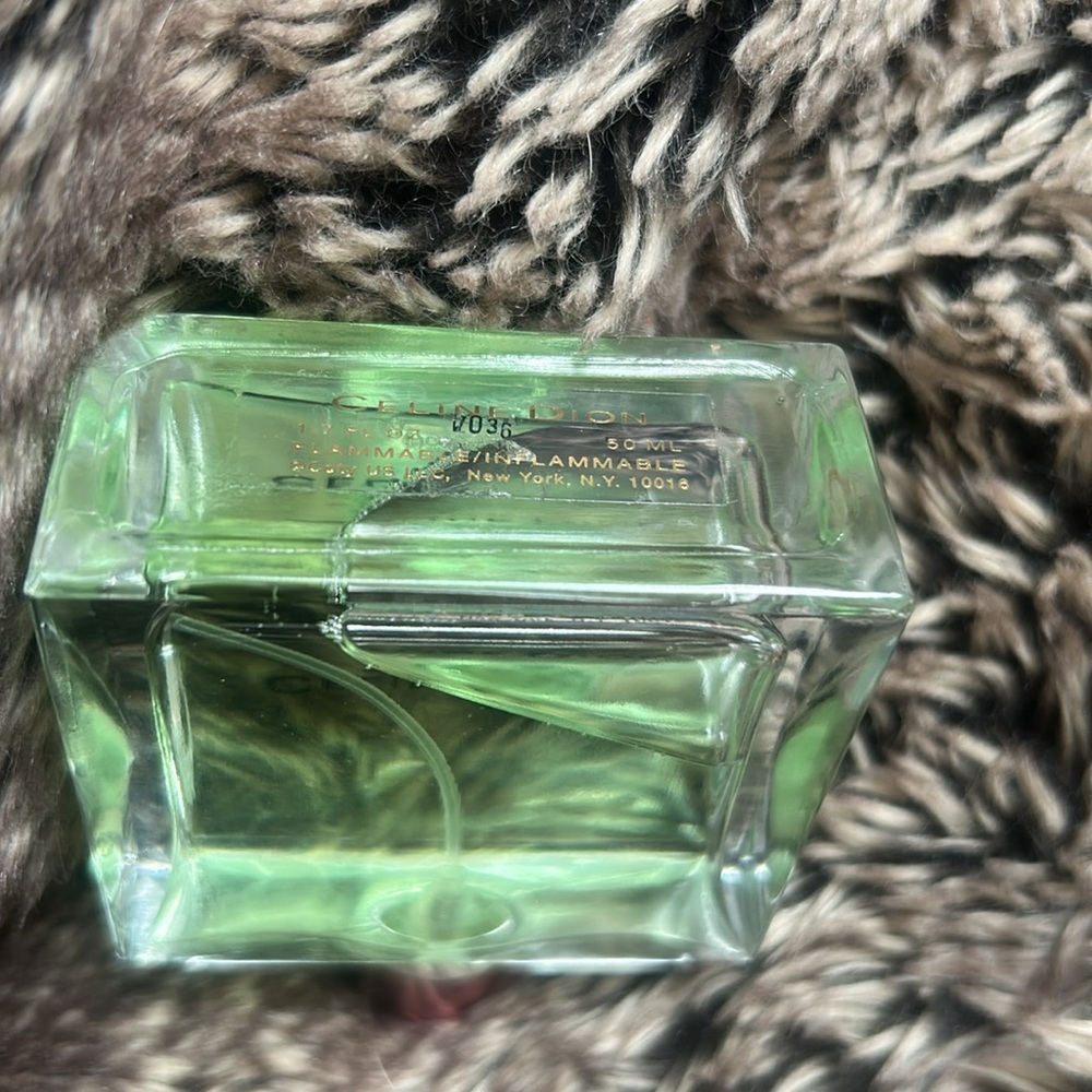 Celine Dion Celine Dion Parfum Notes Eau De Toilette Spray 1.7 Fl Oz - Picture 4 of 4